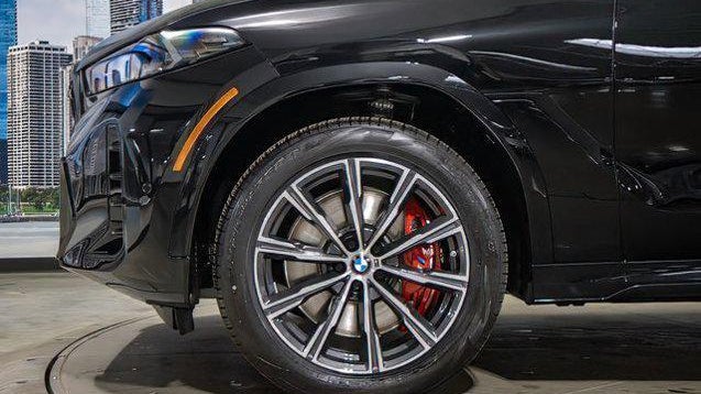 2026 BMW X6 M60i