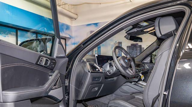 2026 BMW X6 M60i