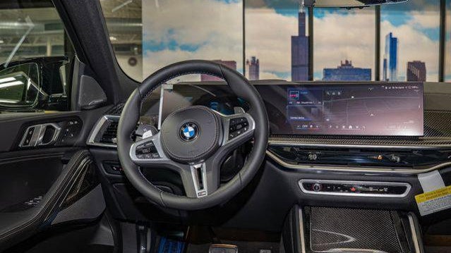 2026 BMW X6 M60i