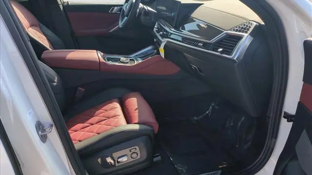 2026 BMW X6 M60i