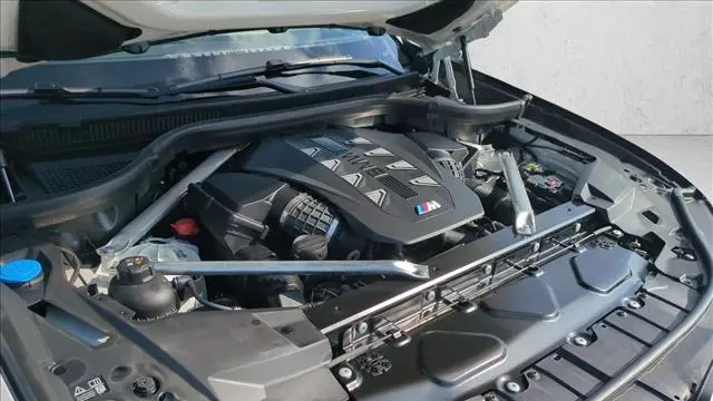 2026 BMW X6 M60i