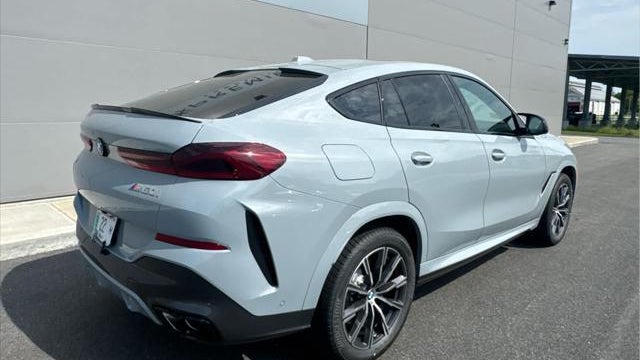2027 BMW X6 M60i
