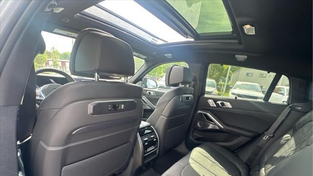 2027 BMW X6 M60i