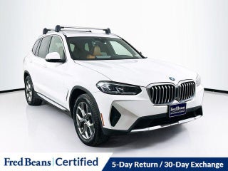 2022 BMW X3 with Alpine White Exterior
