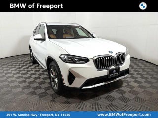 2023 BMW X3 with Alpine White Exterior