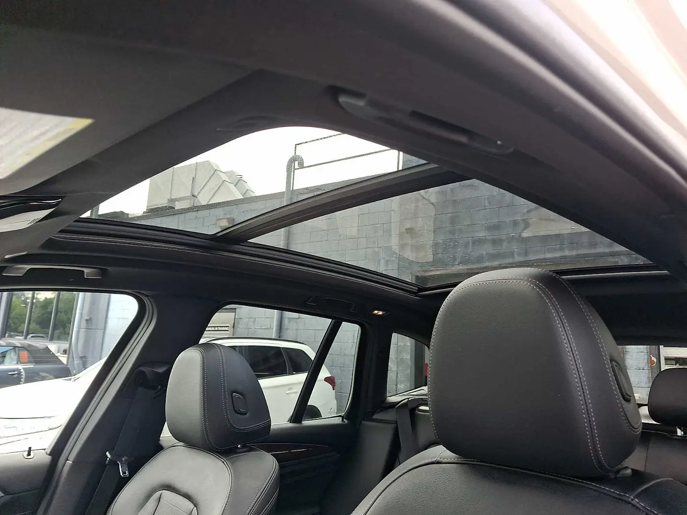 2023 BMW X3 - $29,997