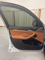 2023 X3 Thumbnail 16