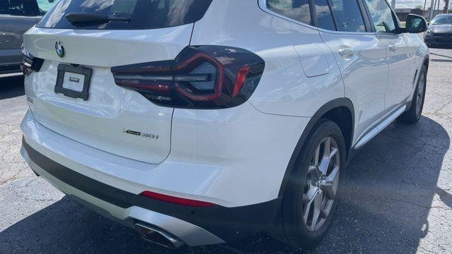 2023 BMW X3 xDrive30i