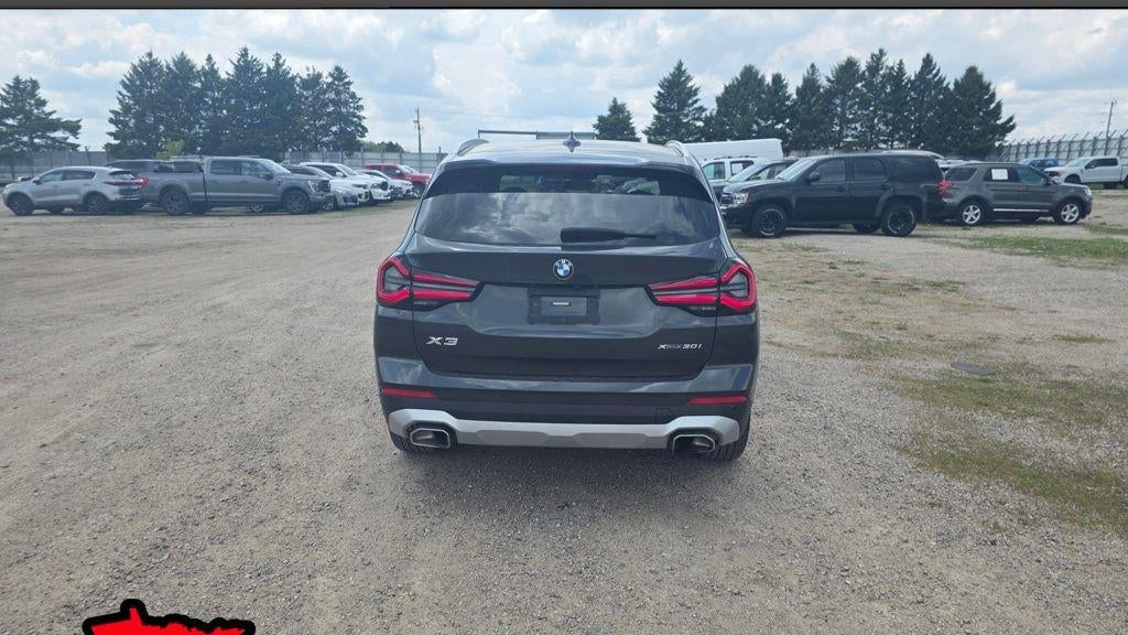 2023 BMW X3 xDrive30i