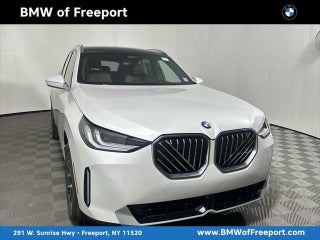 2025 BMW X3 with Mineral White Metallic Exterior