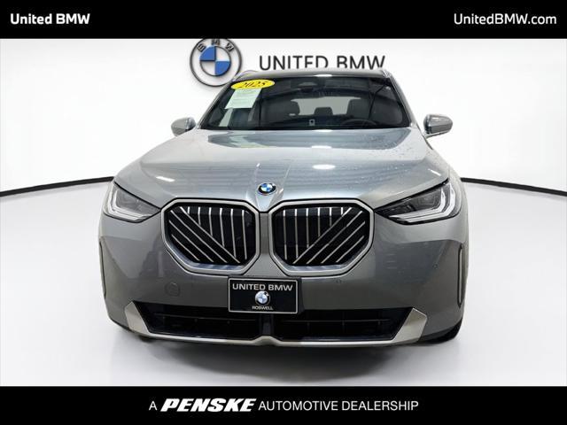 2025 BMW X3 30 xDrive — photo 1 of 12