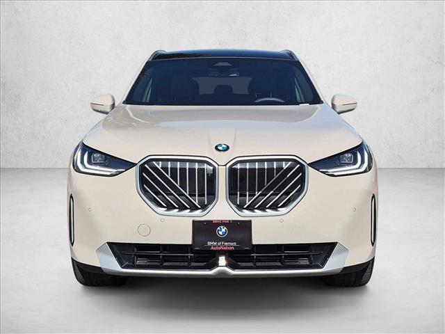 2025 BMW X3 30 xDrive — photo 1 of 12