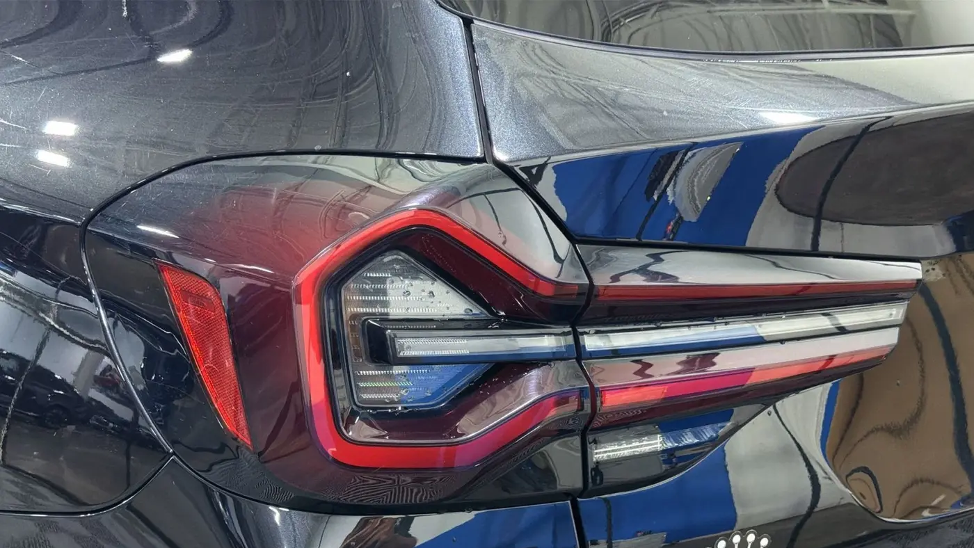 2023 BMW X3 M40i