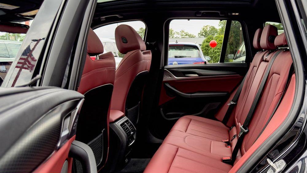 2022 BMW X3 M40i