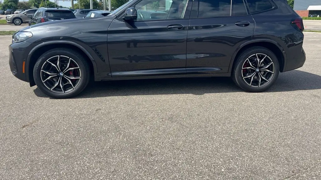 2024 BMW X3 M40i