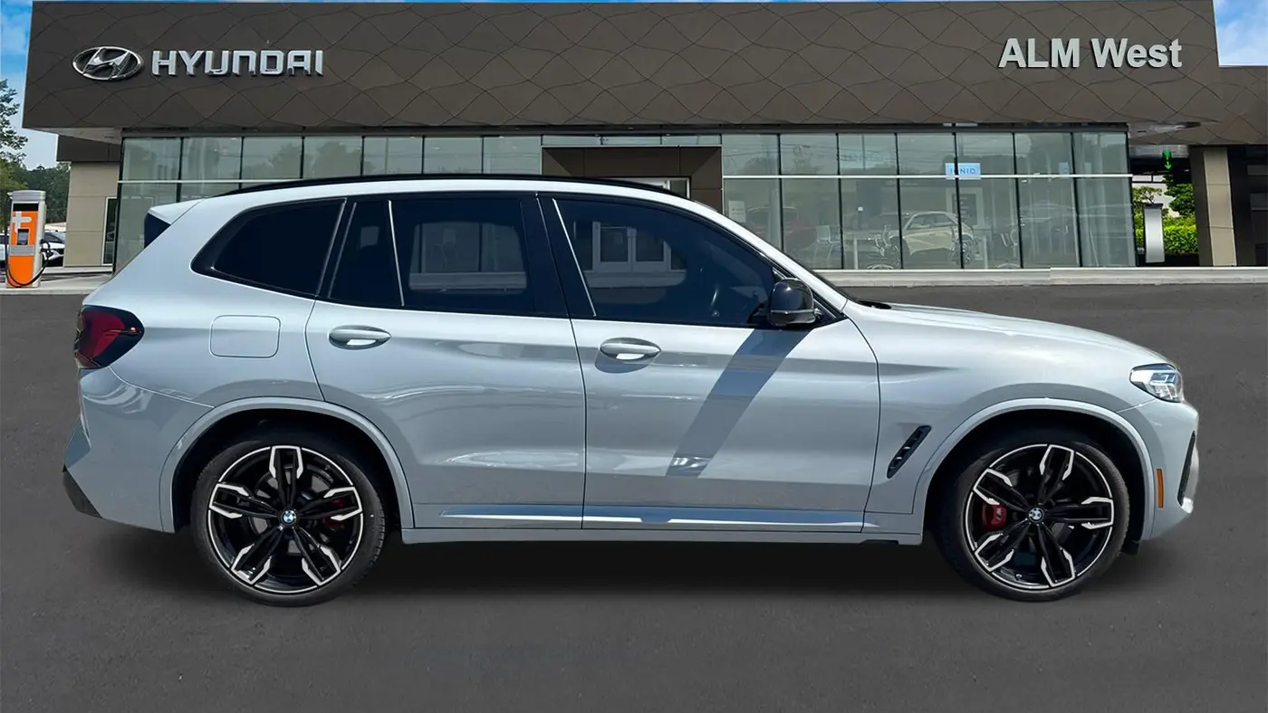2022 BMW X3 M40i