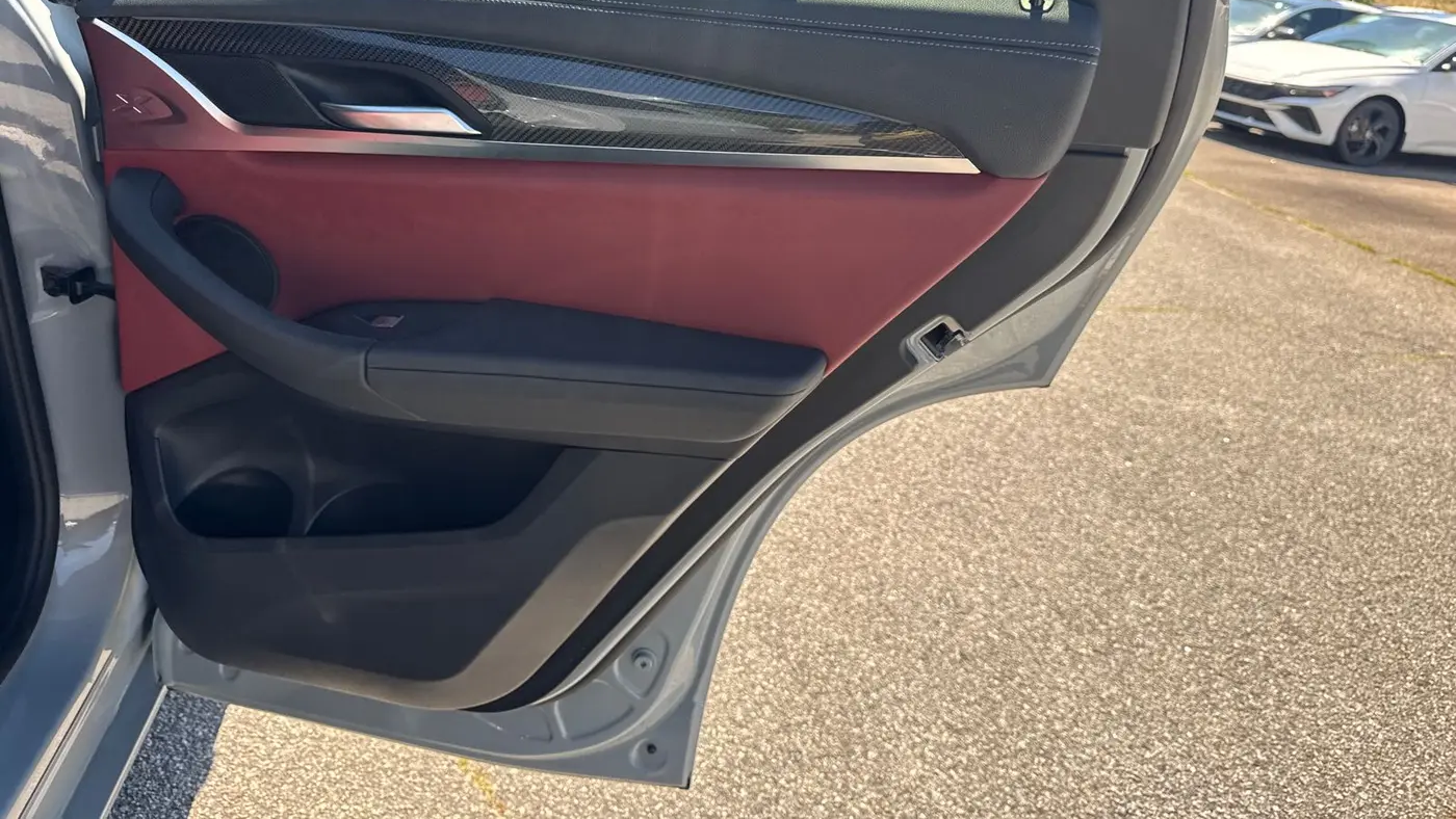 2022 BMW X3 M40i