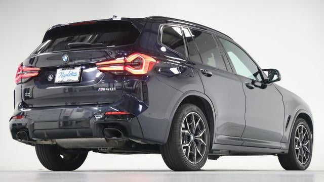 2023 BMW X3 M40i