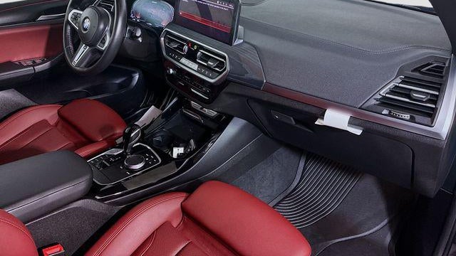2024 BMW X3 M40i