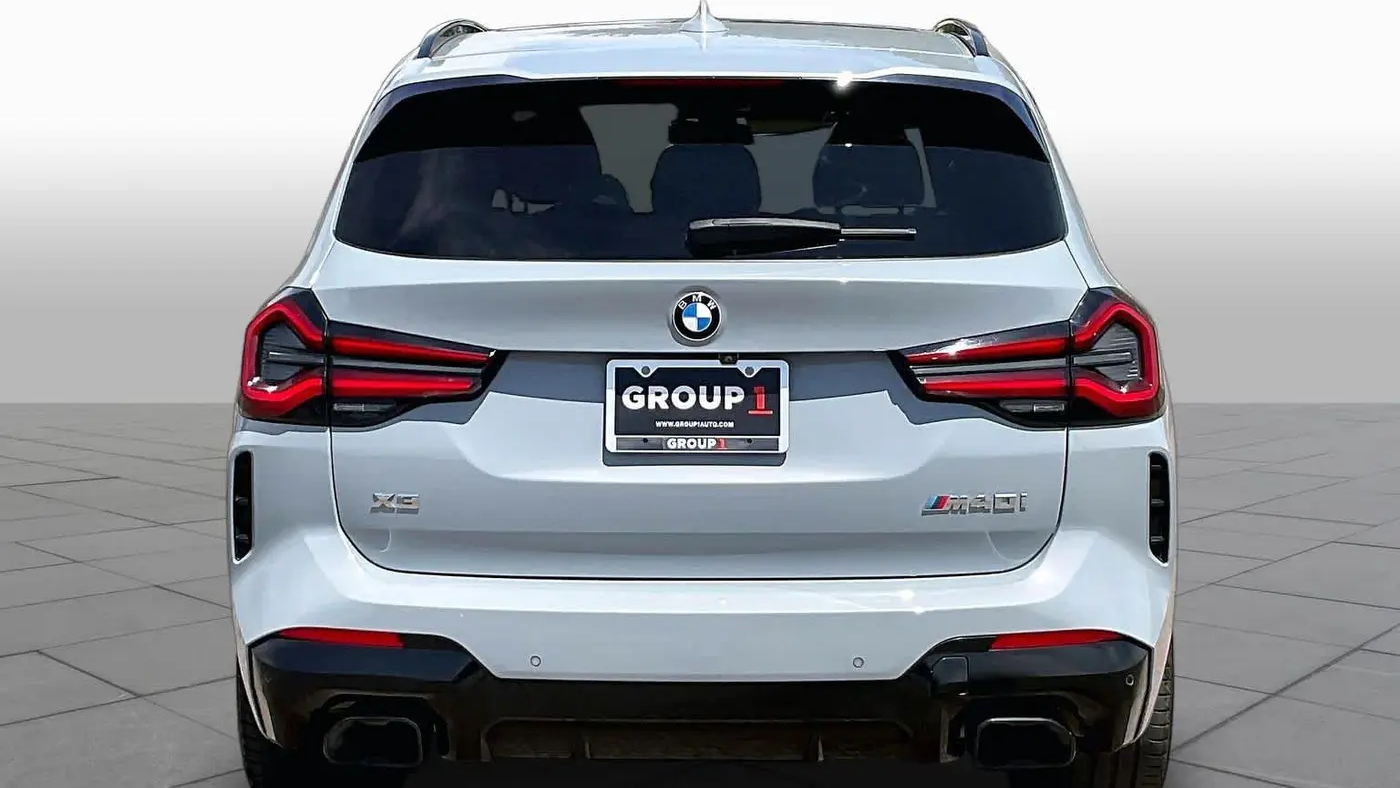 2022 BMW X3 M40i