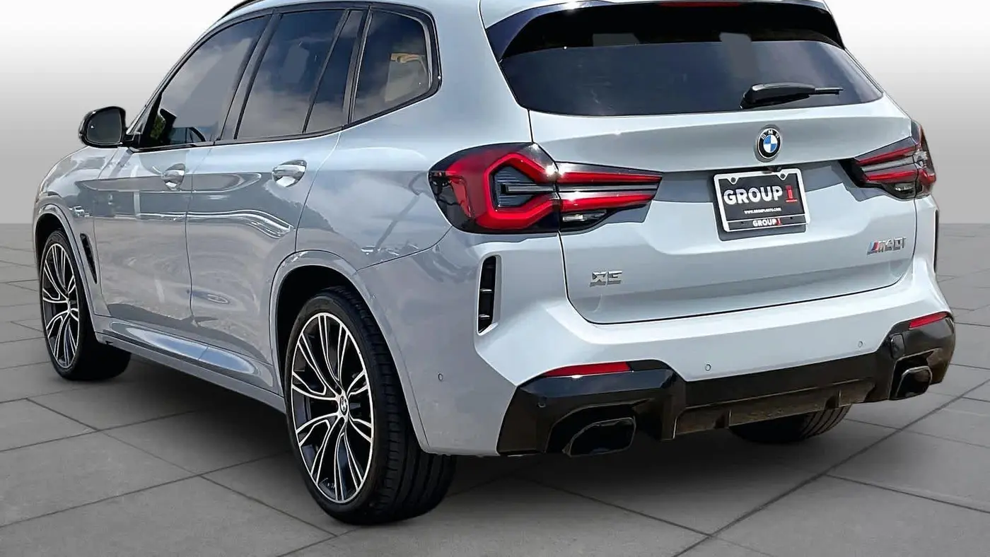 2022 BMW X3 M40i