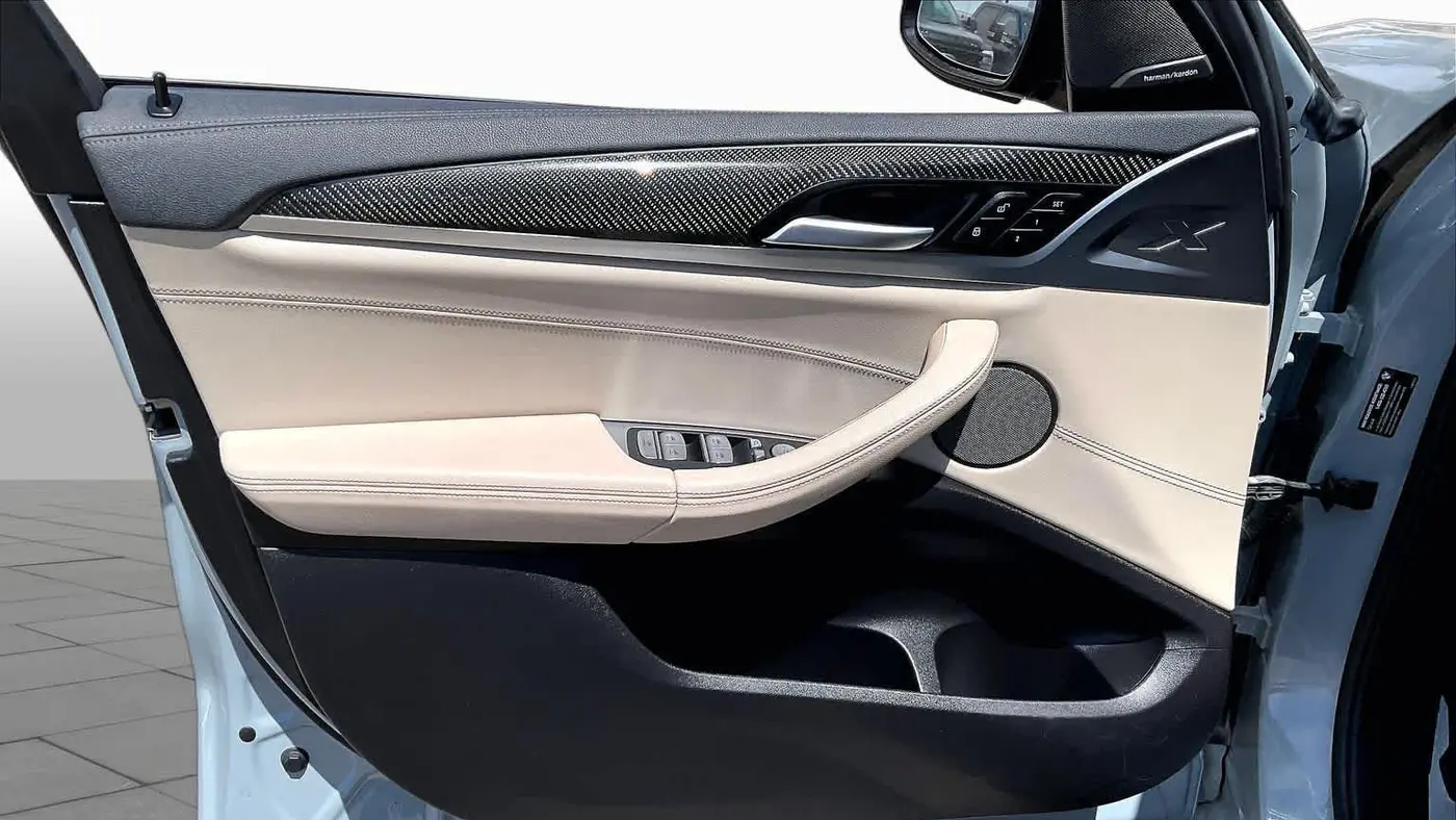 2022 BMW X3 M40i