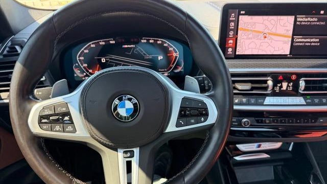2022 BMW X3 M40i