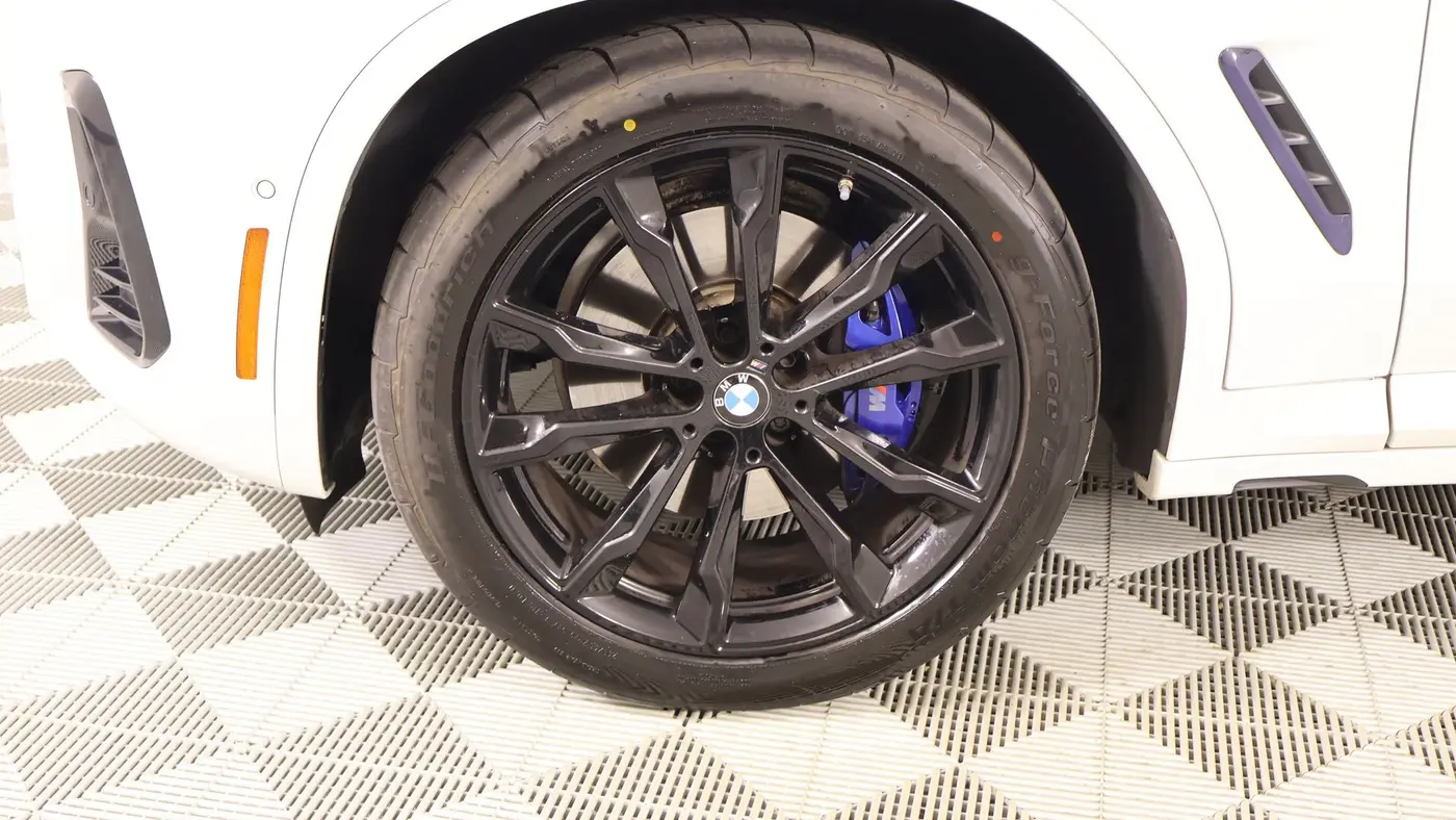 2022 BMW X3 M40i