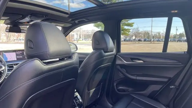 2023 BMW X3 M40i