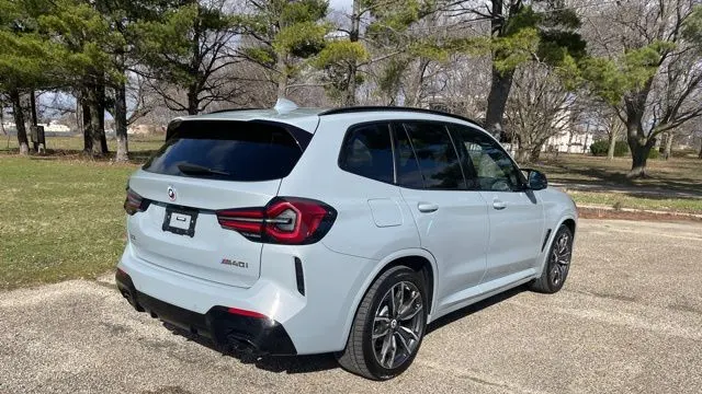 2023 BMW X3 M40i