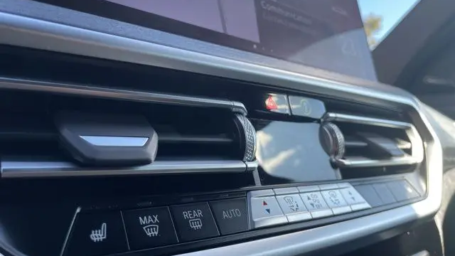 2023 BMW X3 M40i