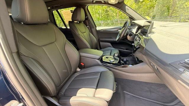 2024 BMW X3 M40i