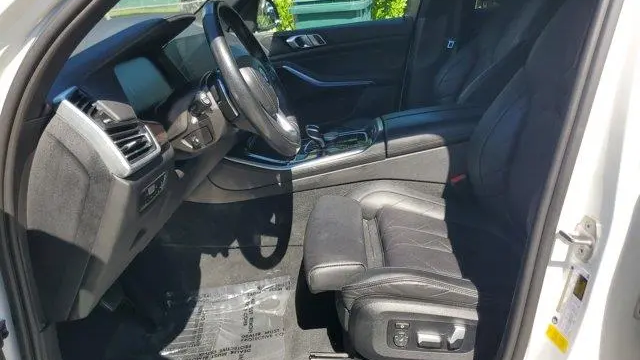 2023 BMW X5 sDrive40i