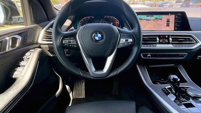 2023 BMW X5 sDrive40i