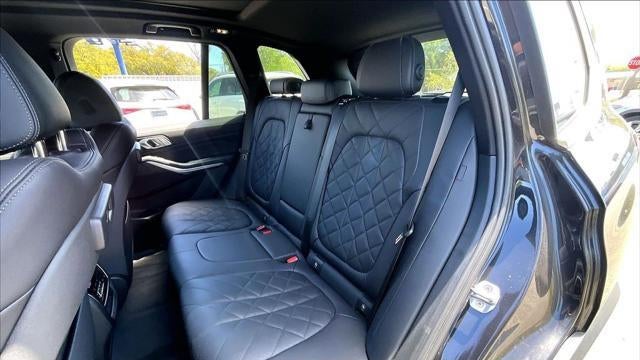 2023 BMW X5 sDrive40i