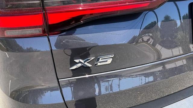2023 BMW X5 sDrive40i