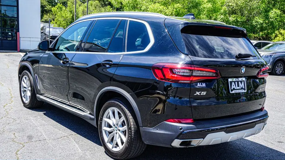 2023 BMW X5 sDrive40i