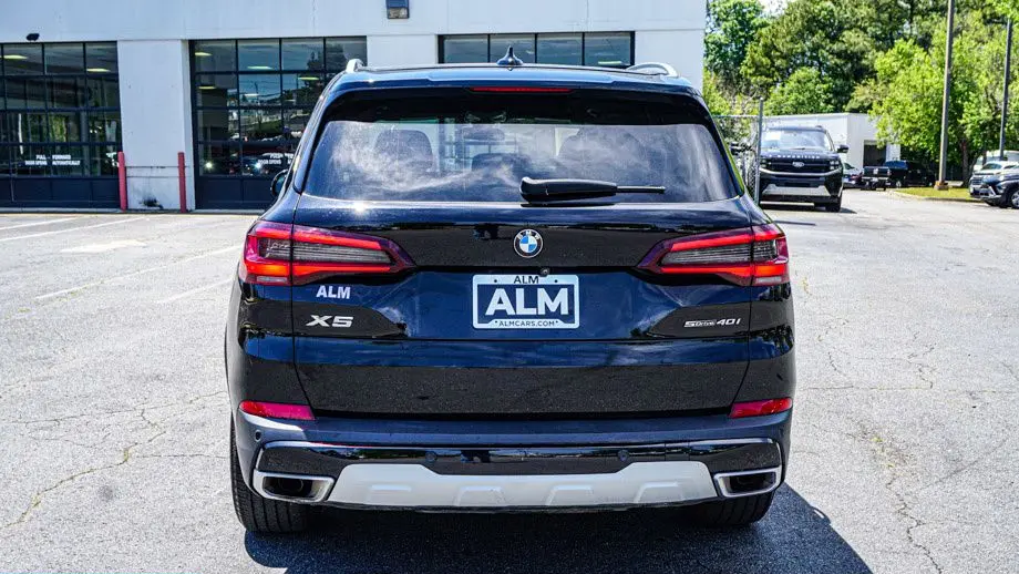 2023 BMW X5 sDrive40i