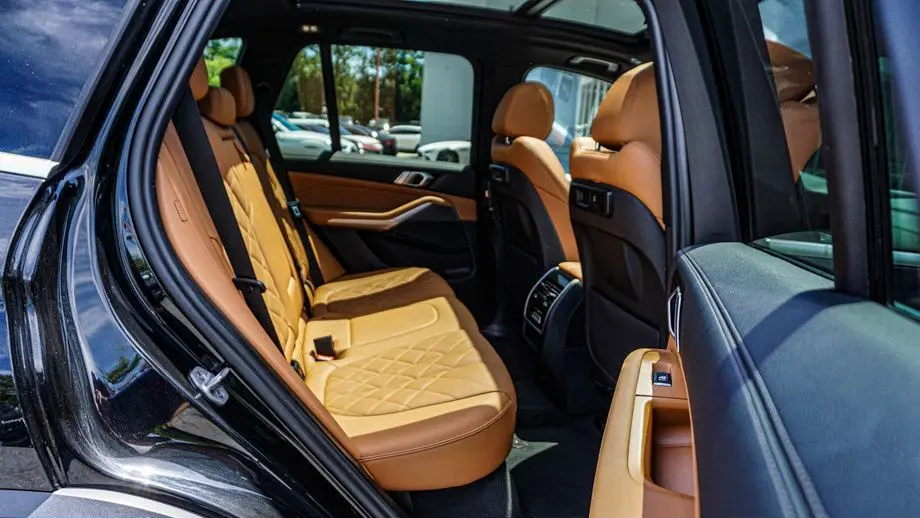 2023 BMW X5 sDrive40i