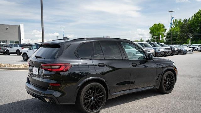 2023 BMW X5 sDrive40i