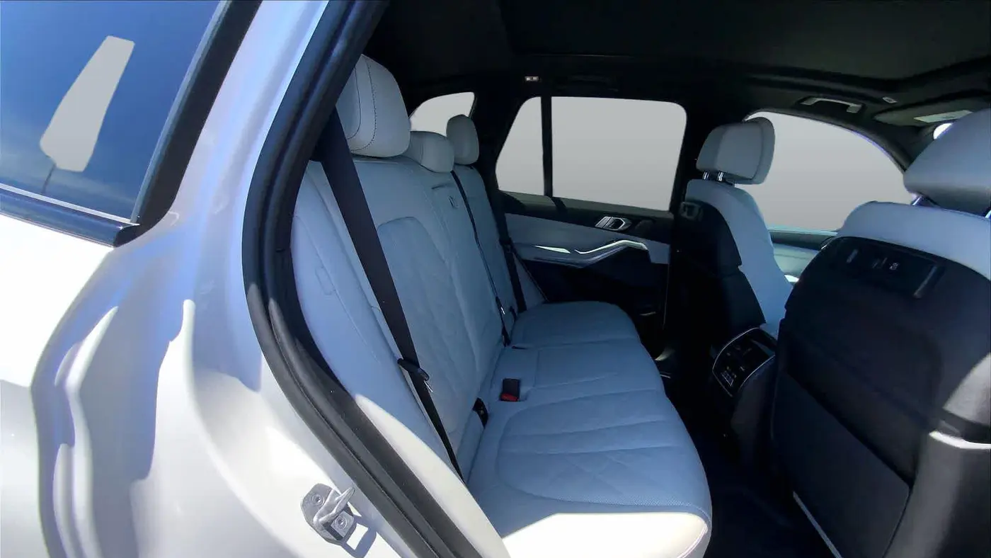 2023 BMW X5 sDrive40i
