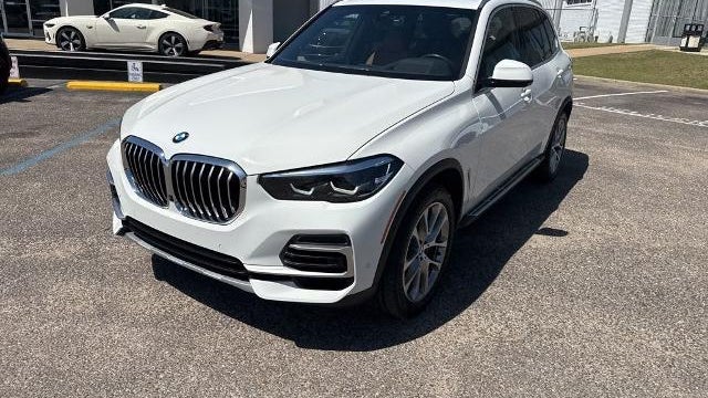 2023 BMW X5 sDrive40i