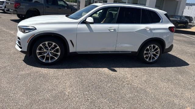2023 BMW X5 sDrive40i