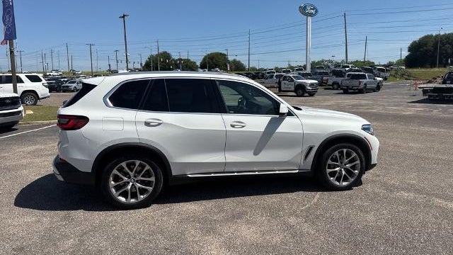 2023 BMW X5 sDrive40i
