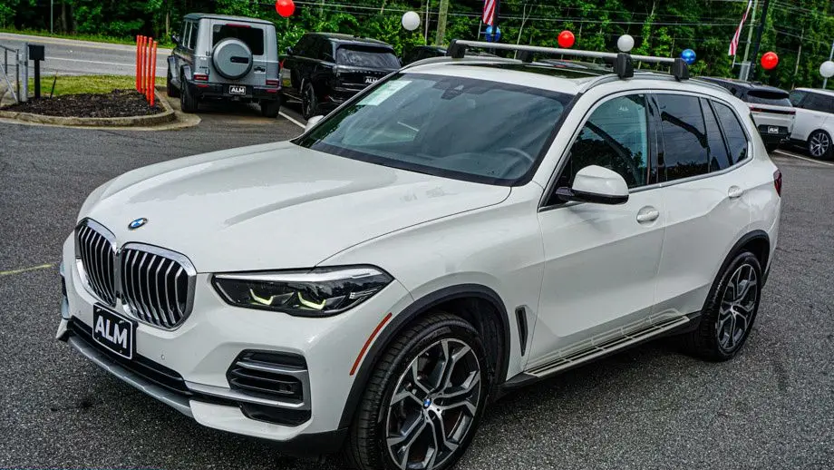 2023 BMW X5 sDrive40i