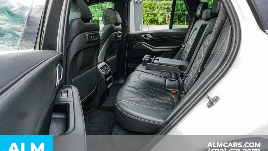 2023 BMW X5 sDrive40i