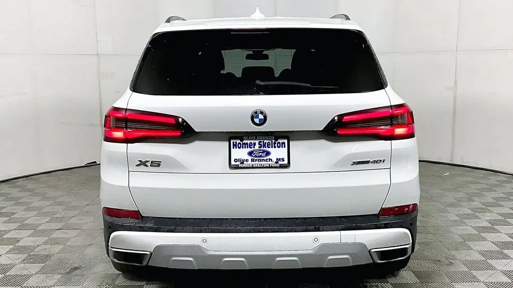 2023 BMW X5 xDrive40i