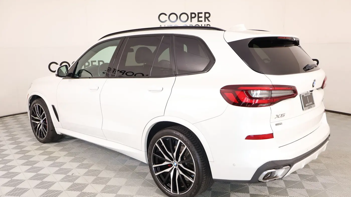 2023 BMW X5 xDrive40i
