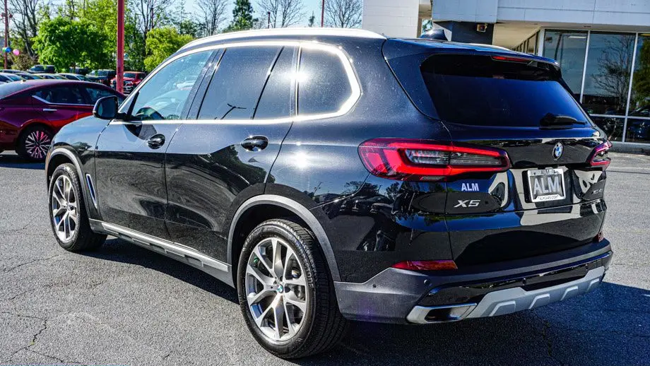 2023 BMW X5 xDrive40i