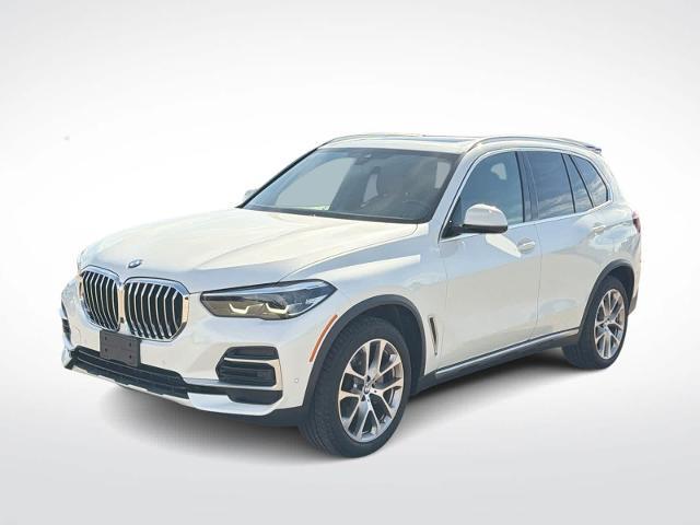 2022 BMW X5 - $33,780
